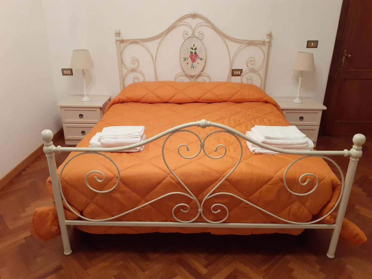 La Fiora Bed & Breakfast ซานเซโปลโกร ภายนอก รูปภาพ